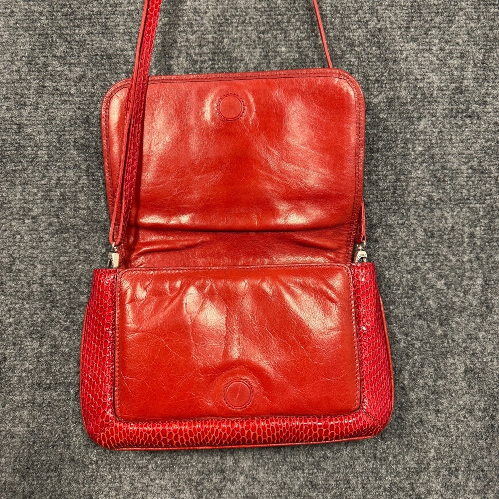 Vintage Brighton Red Snakeskin Embossed Leather Crossbody Flap Bag Silver Heart - Picture 4 of 16